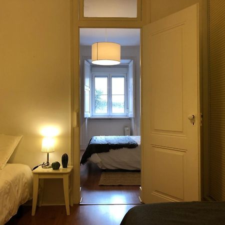 Charming 2 Bedroom Apartment - Bairro Alto, Principe Real Lisbon Bagian luar foto